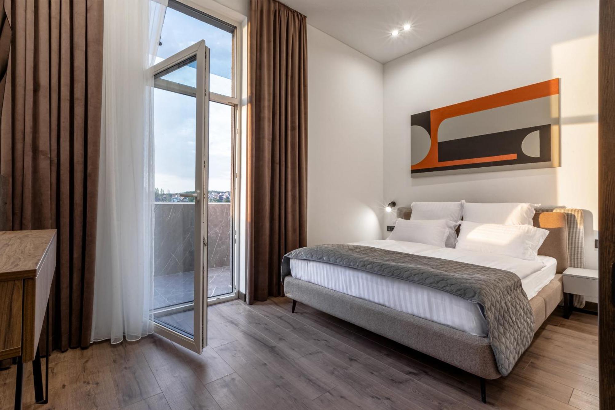 Hotel Apartel 4*
